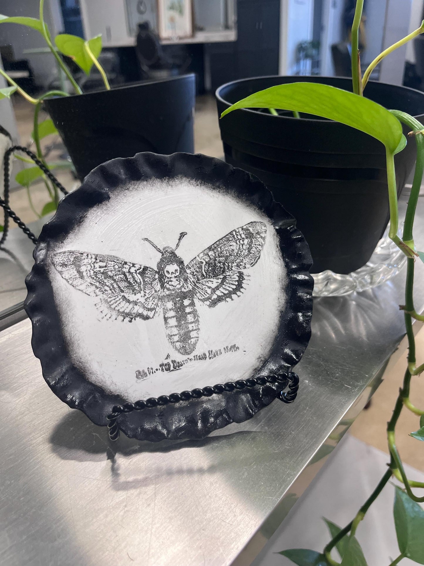 Ceramic decorative plate w/Moth