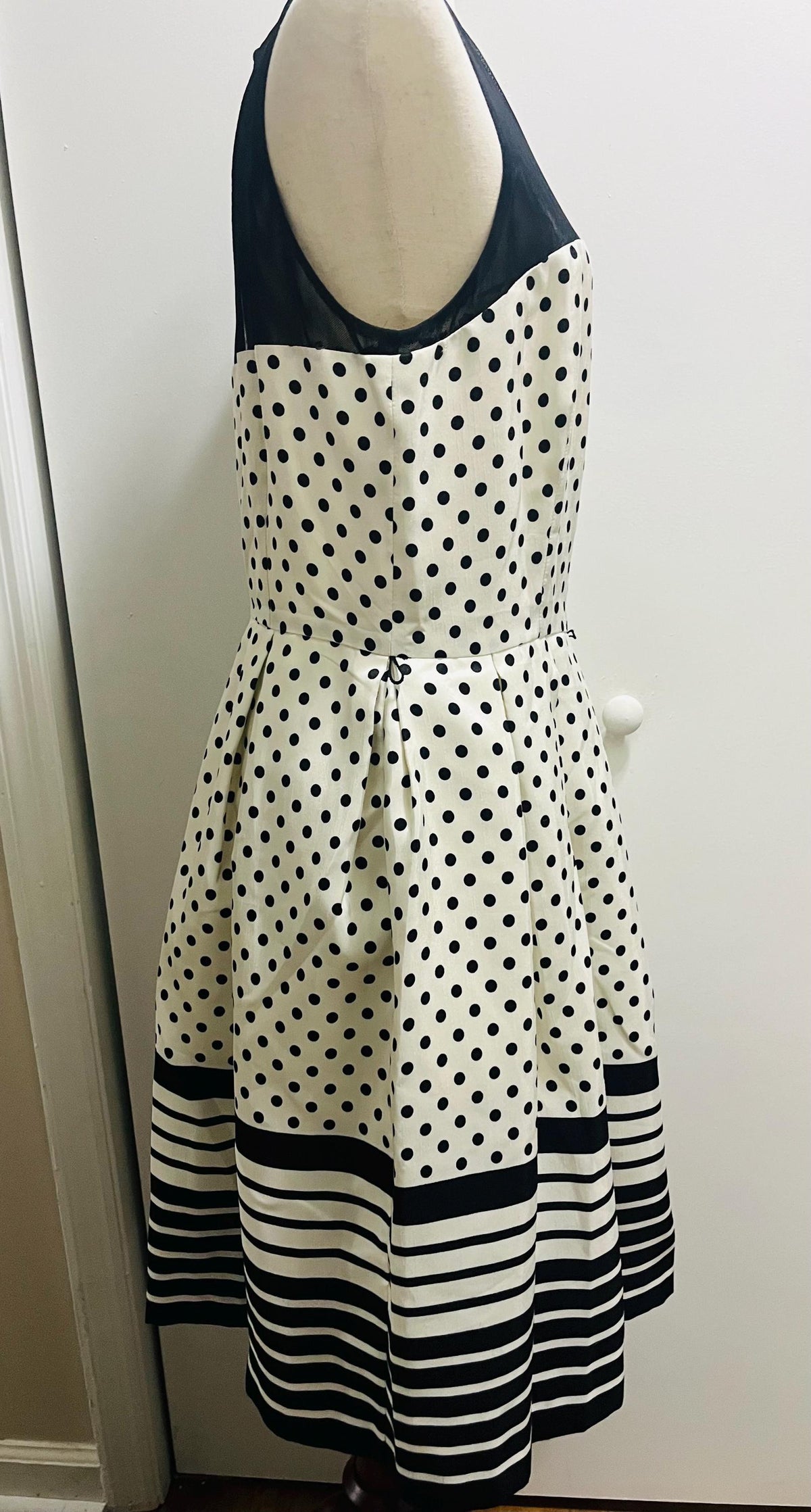 Vintage ‘90’s Polka Dot  dress by Jessica Howard Size 12