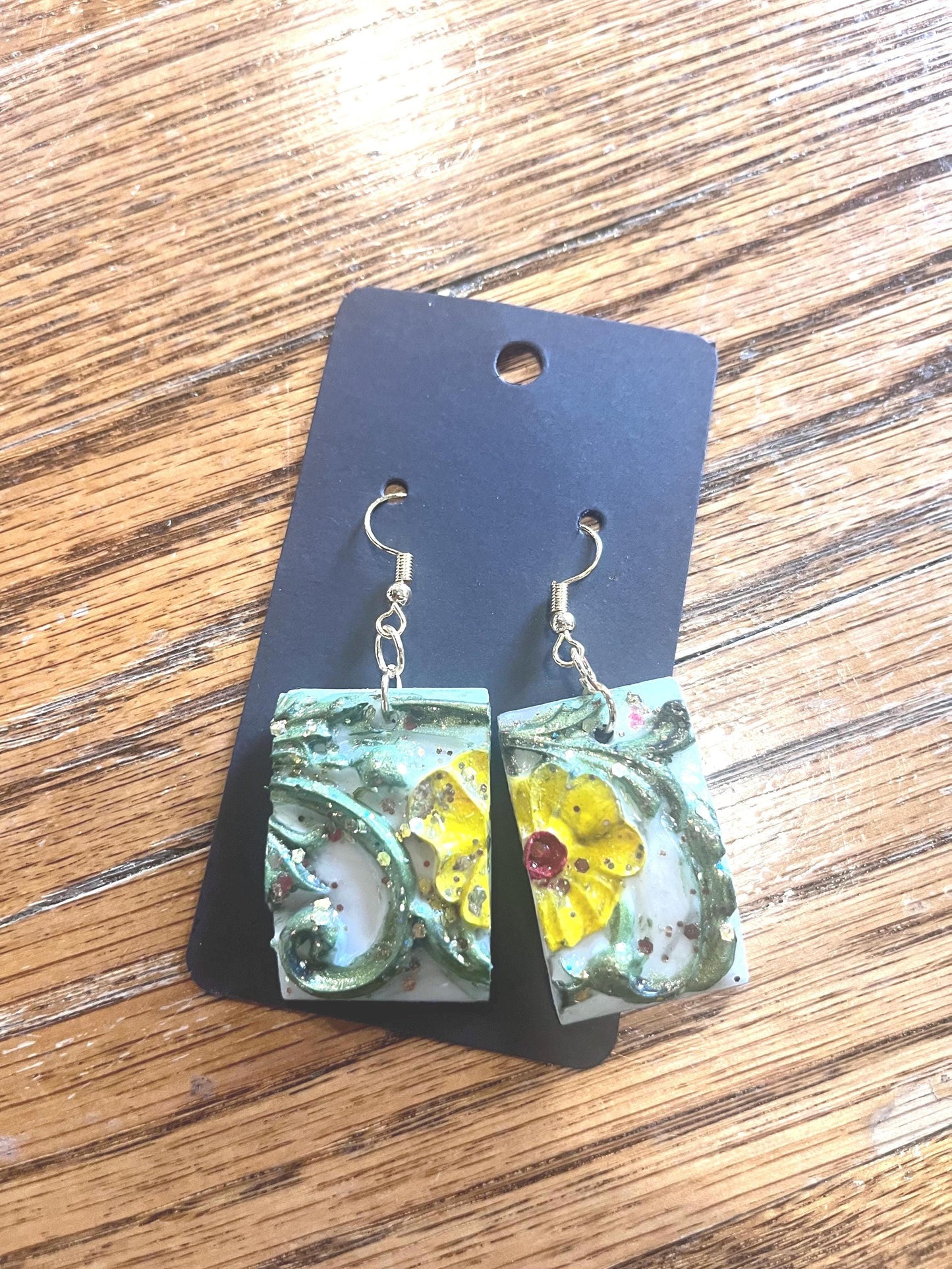 Resin hand painted earrings/18k gold plated hook