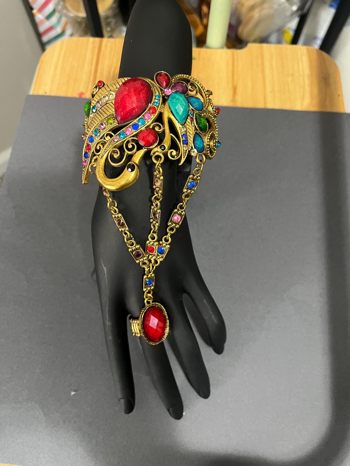 1990s ring chain bracelet