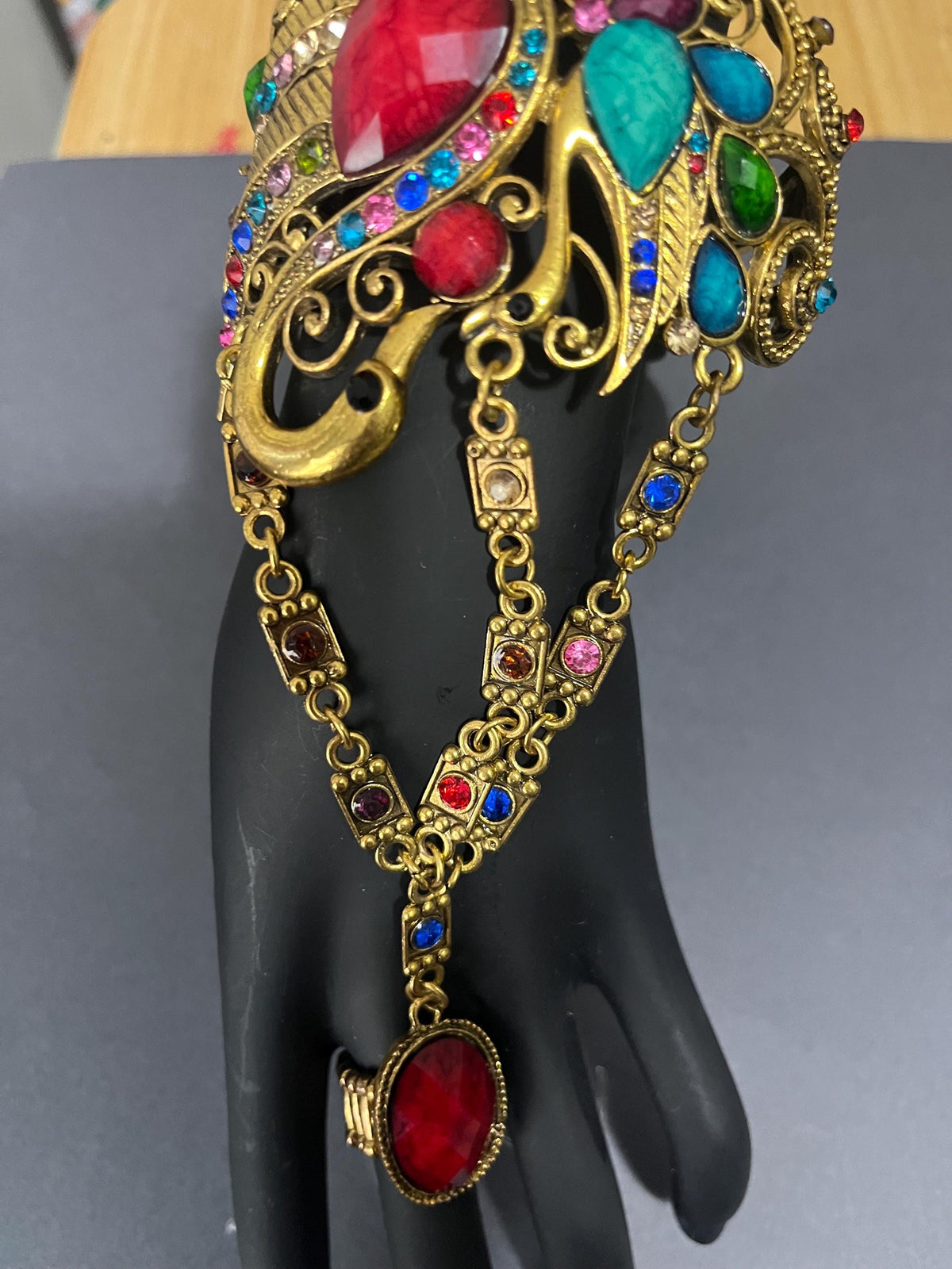 1990s ring chain bracelet