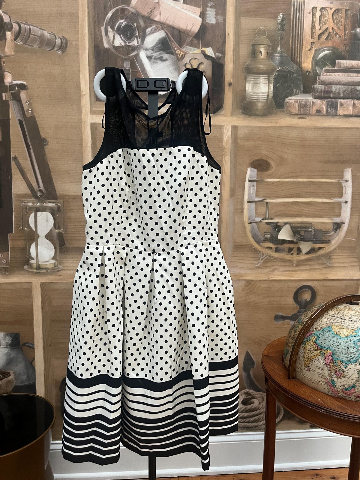 Vintage ‘90’s Polka Dot  dress by Jessica Howard Size 12