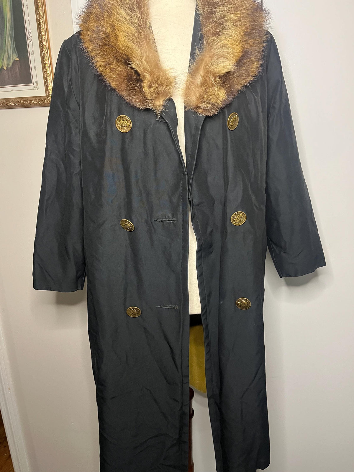 Vintage 1960’s Jacket with fur collar S