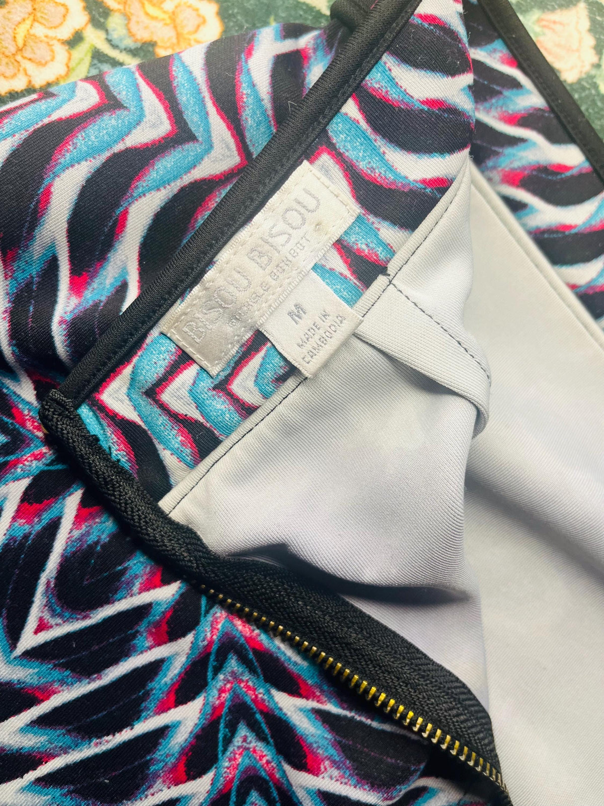 VTG Bisou Bisou skirt M