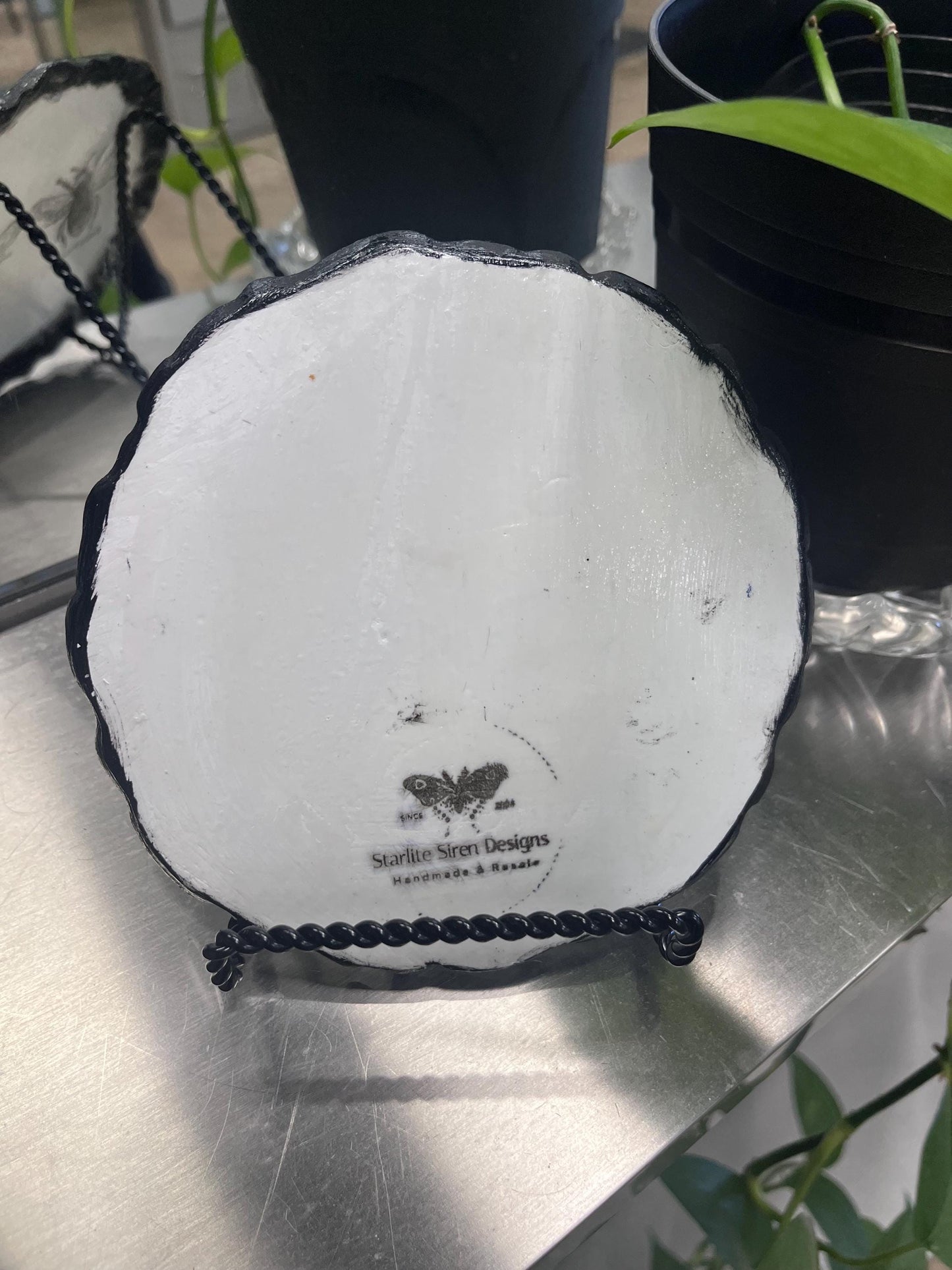 Ceramic decorative plate w/Moth