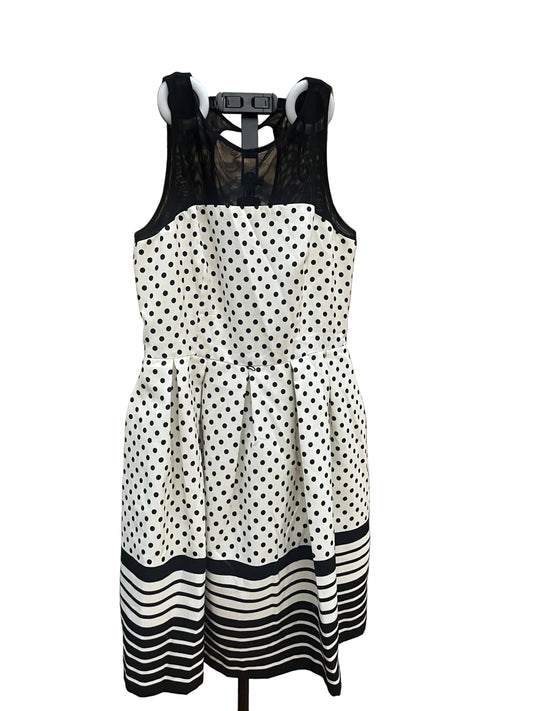 Vintage ‘90’s Polka Dot  dress by Jessica Howard Size 12