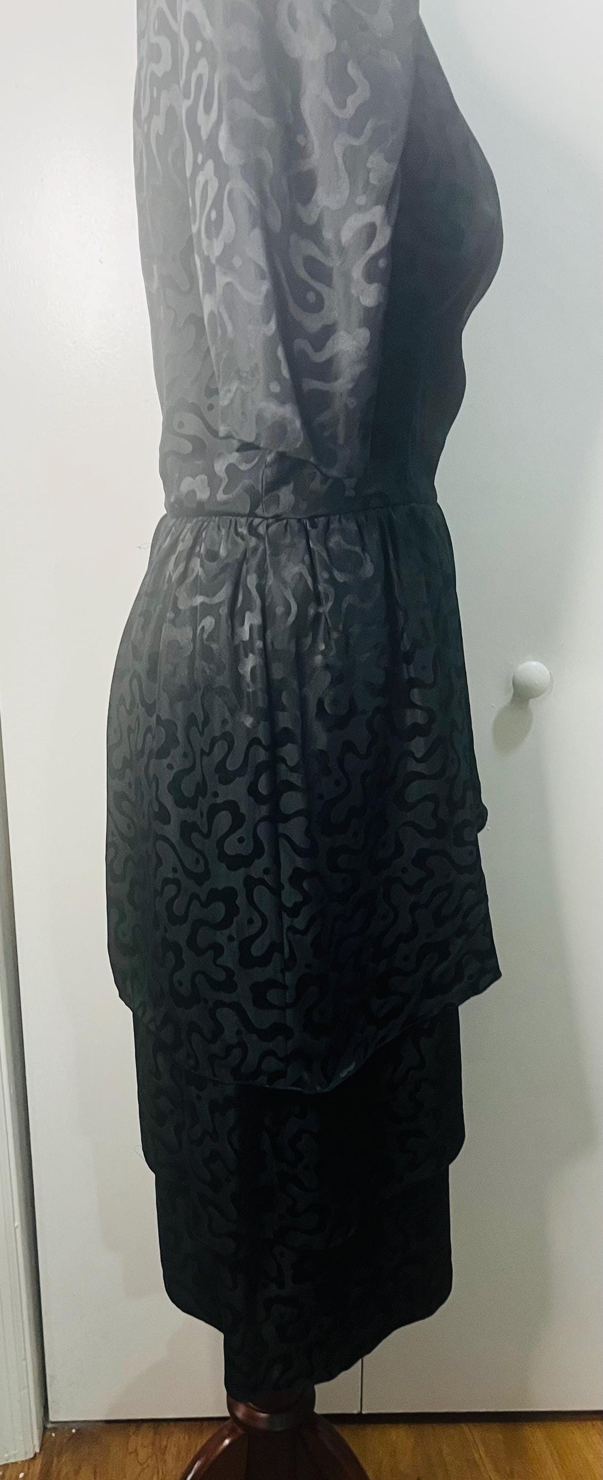 1980’s Maggie London Silk Dress size 8
