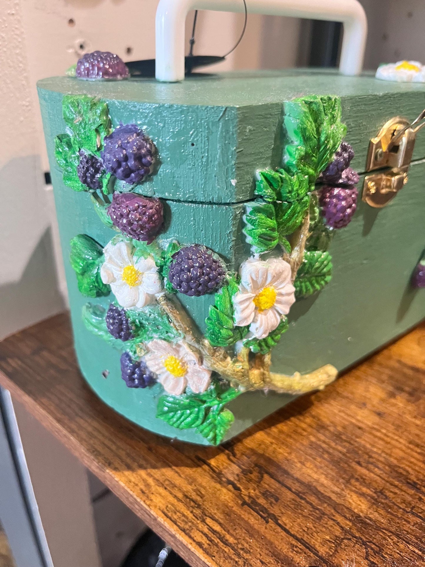 blackberry wood purse