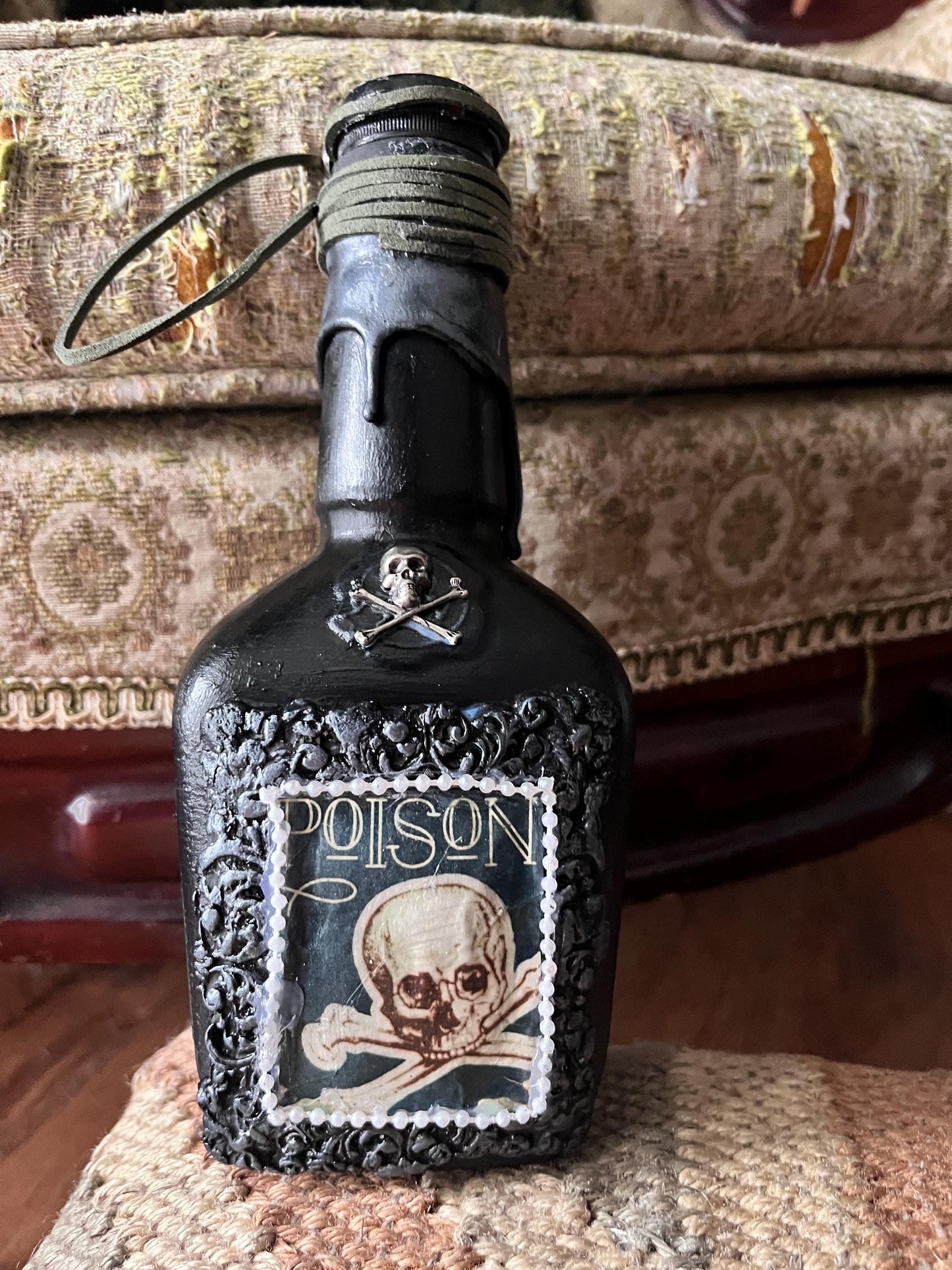 Poison pirate Bottle