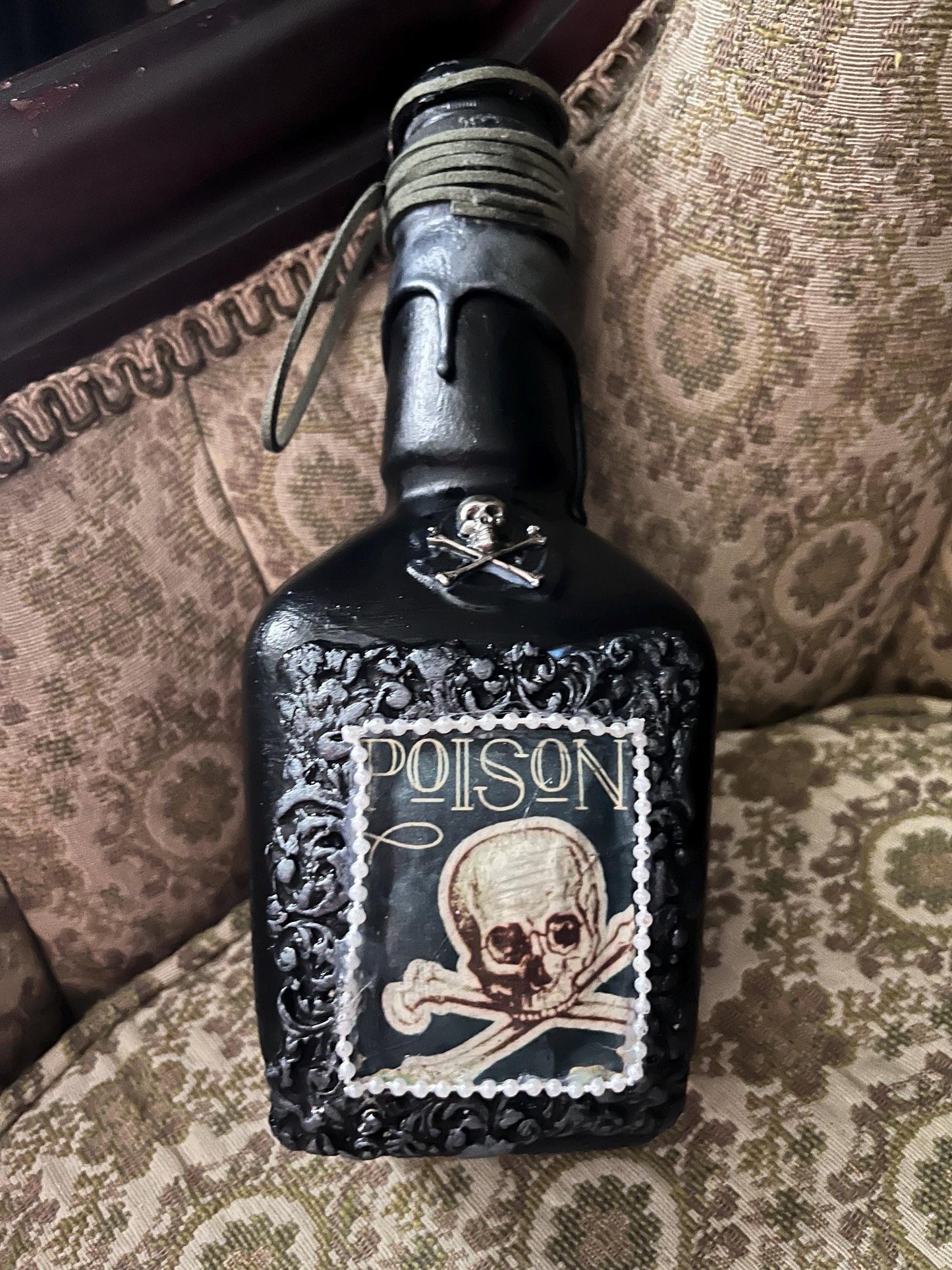 Poison pirate Bottle