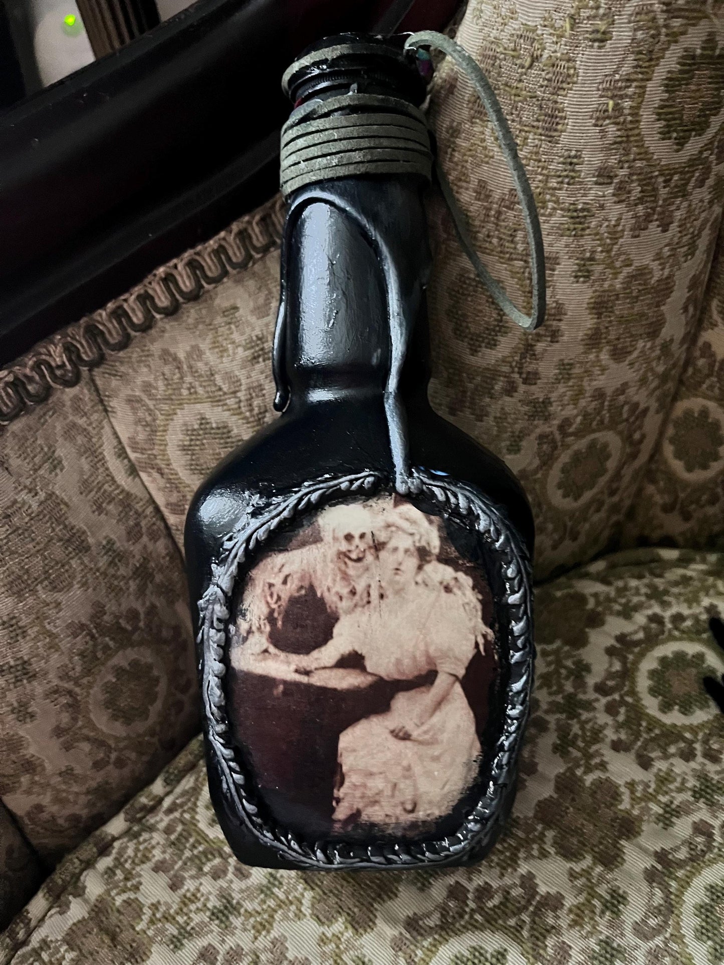 Poison pirate Bottle