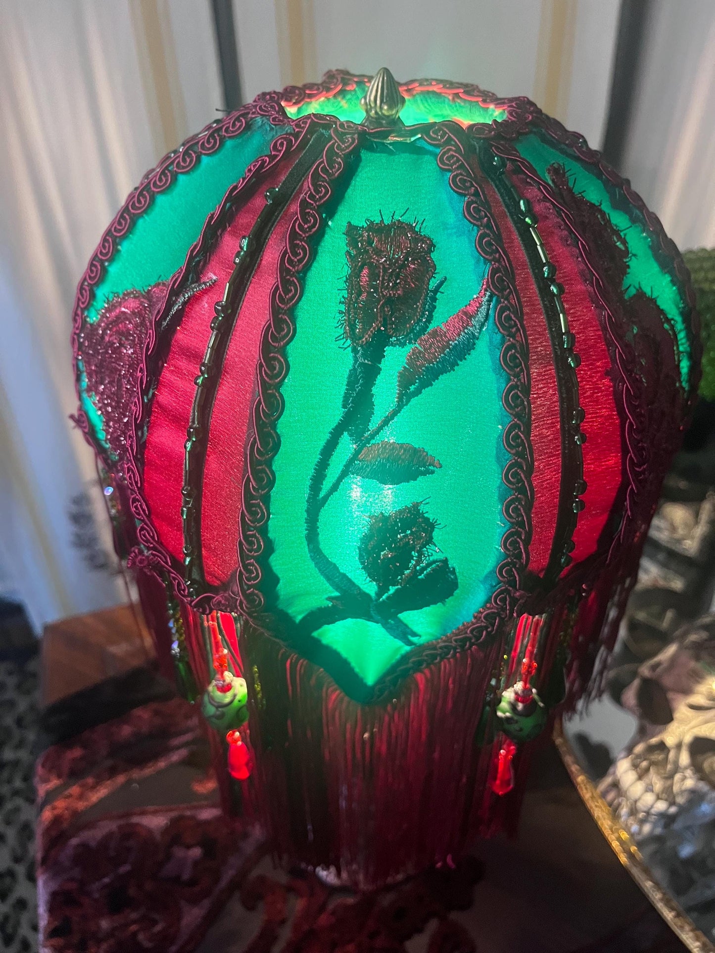 Victorian style Lamp w/Fringe