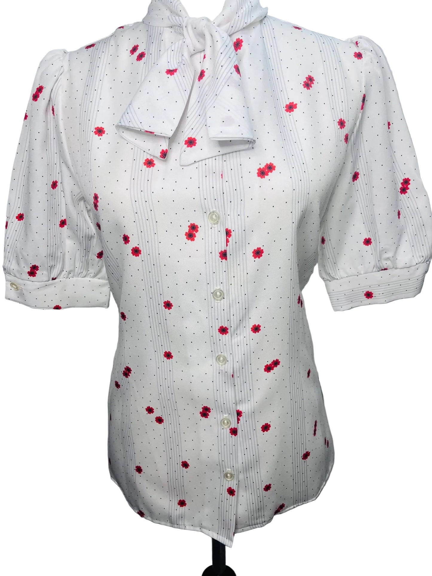 1980’s button up blouse w/ red flowers S/M