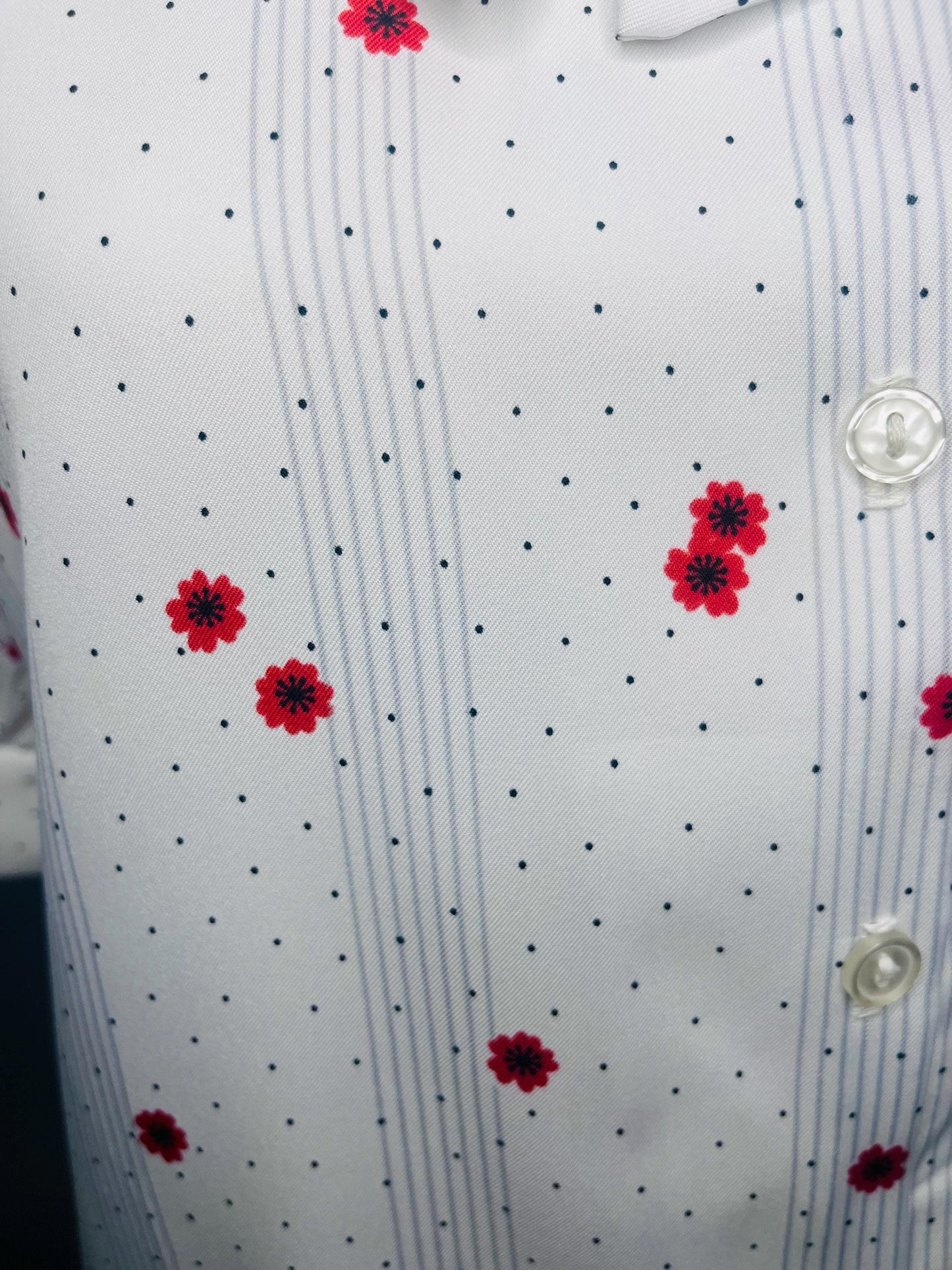 1980’s button up blouse w/ red flowers S/M
